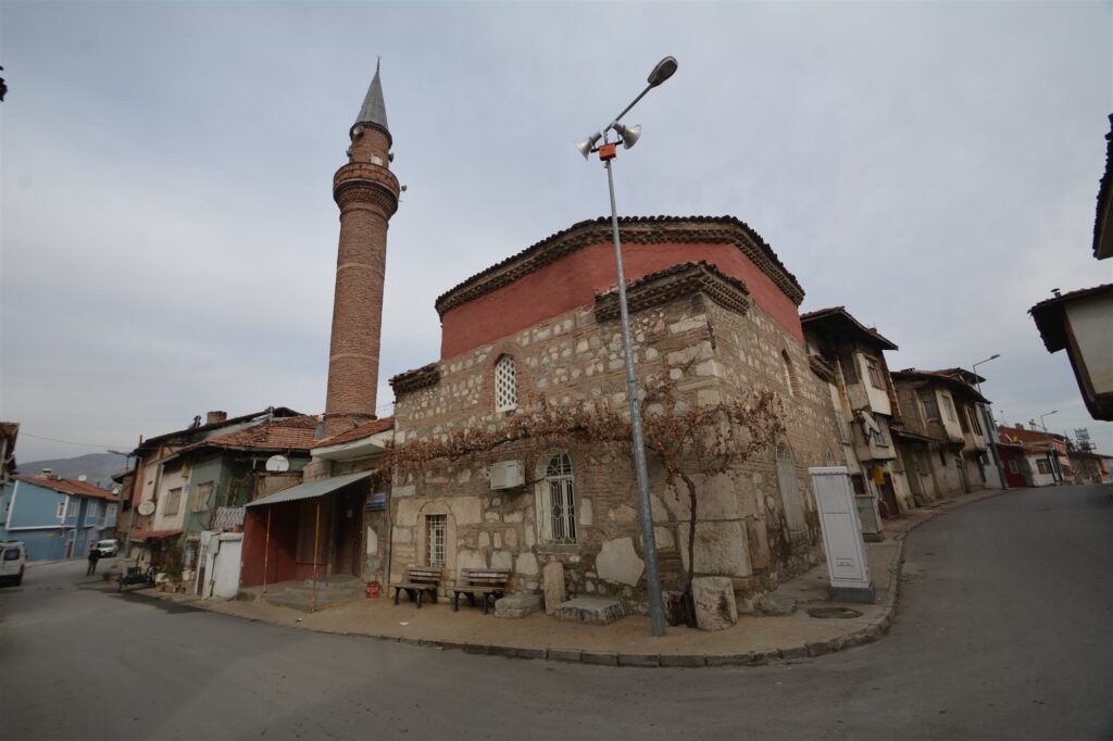 Zile Alaca Mescit Cami