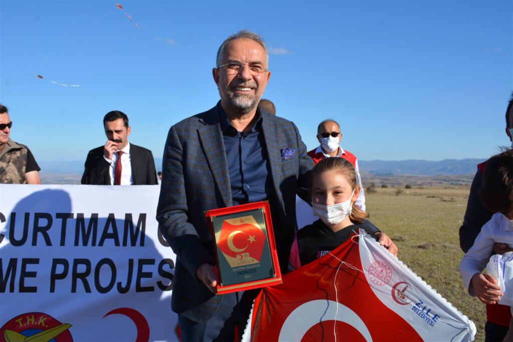 miniklere uçurtma şenliği