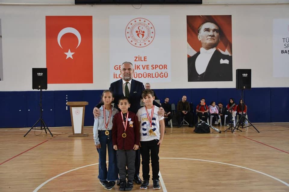 23 Nisan Ulusal Egemenlik ve Çocuk Bayramı Resmi Programı İlçemizde Yapıldı