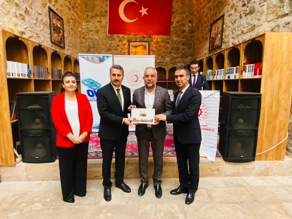 VENİ VİDİ VİCİ MÜZESİNE ÖDÜL