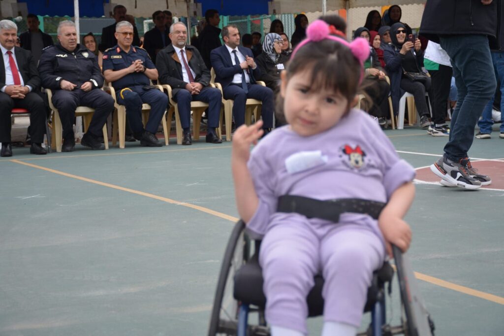 ENGELLERİ KALDIRALIM