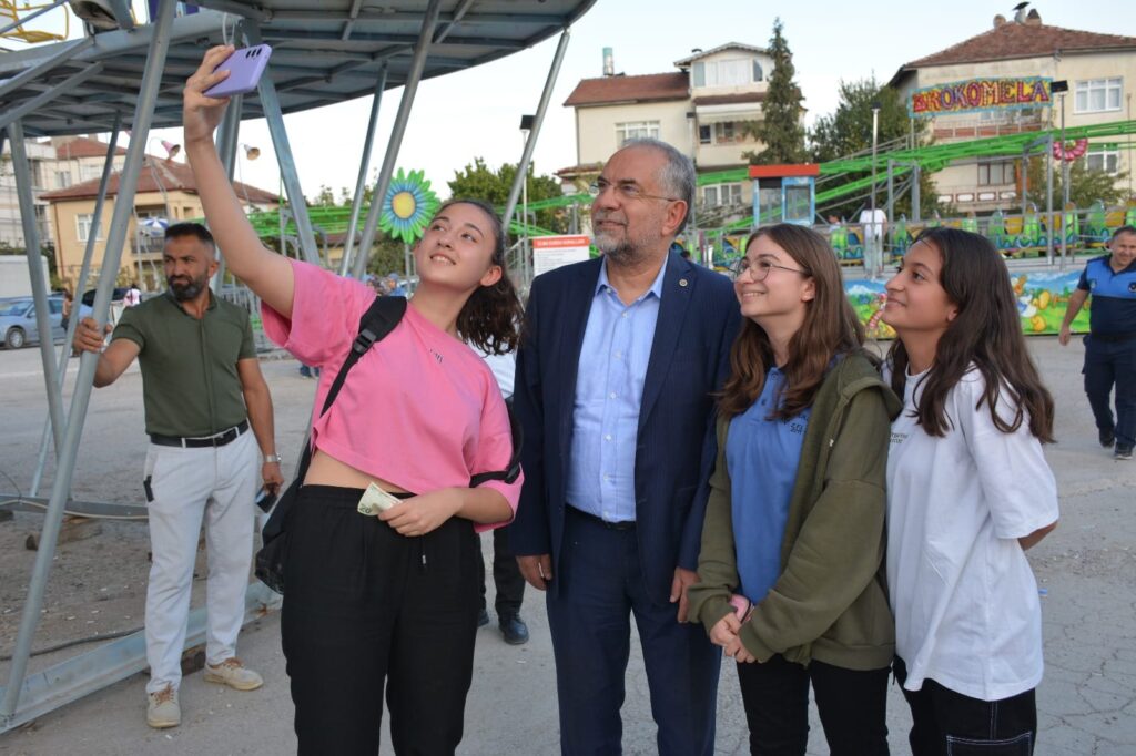 PANAYIR GELDİ HOŞ GELDİ