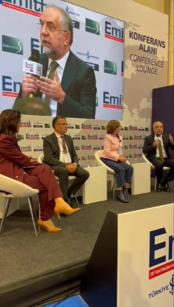 Emitt Turizm Fuarında Zile Rüzgarı…