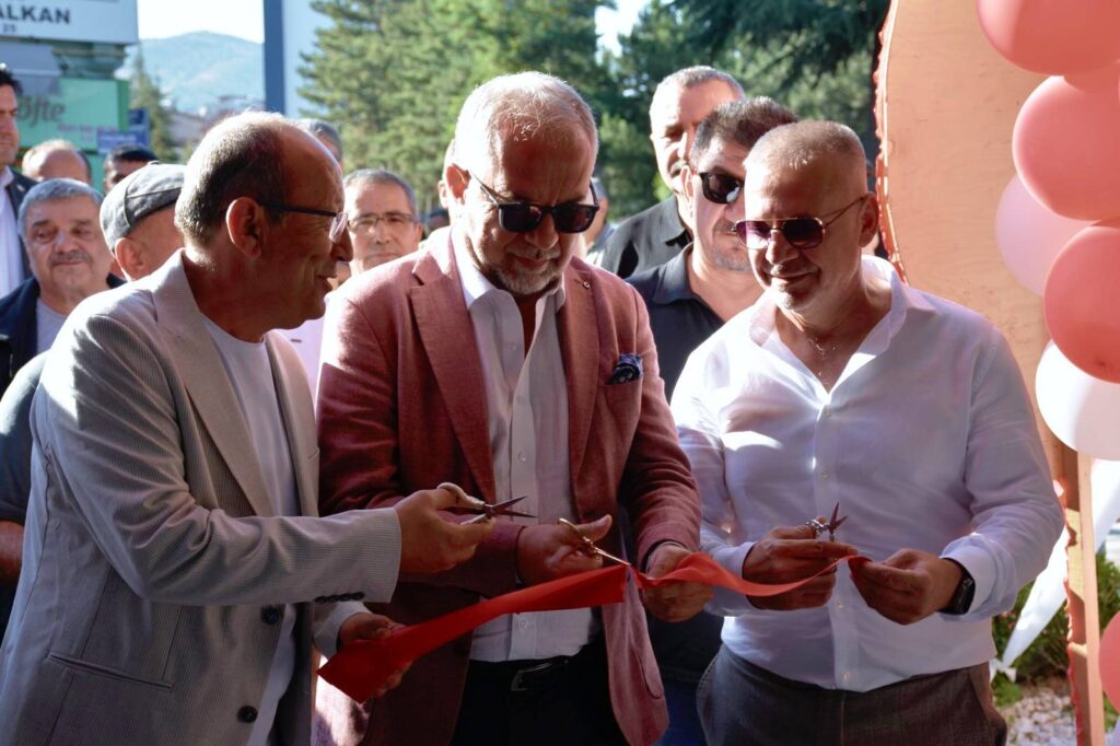 Başkan Sargın, TADU Kafe Açılışına Katıldı