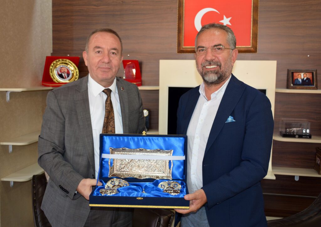 Sungurlu Belediye Başkanı Abdulkadir Şahiner, Başkan Sargın’ı Ziyaret Etti