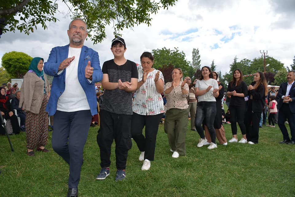 Zile Geleneksel Kiraz Festivali Coşkuyla Tamamlandı