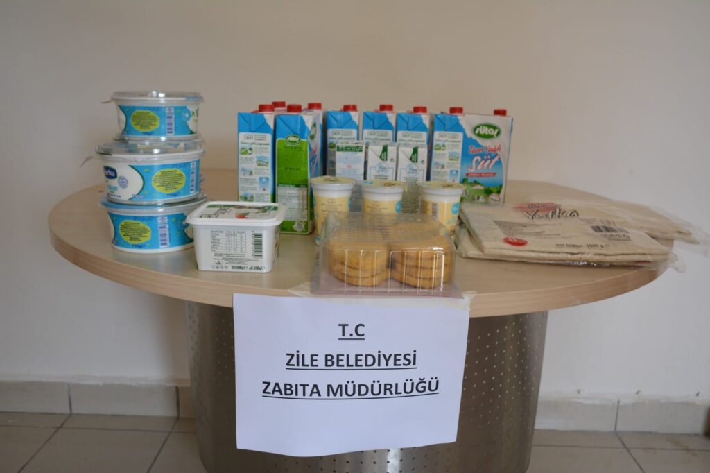 Zile Belediyesi Zabıta Ekipleri Tarihi Geçmiş Ürünlere El Koydu