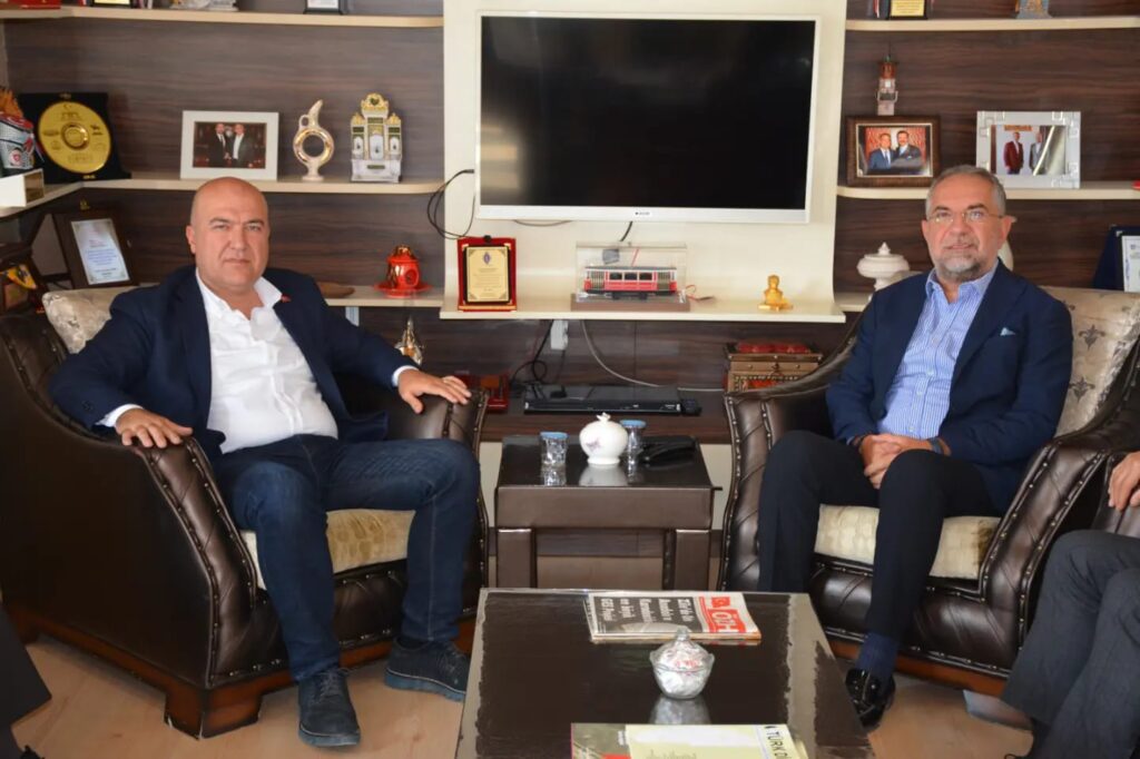 İZMİR MİLLETVEKİLİ MURAT BAKAN’DAN BAŞKAN SARGIN’NA ZİYARET