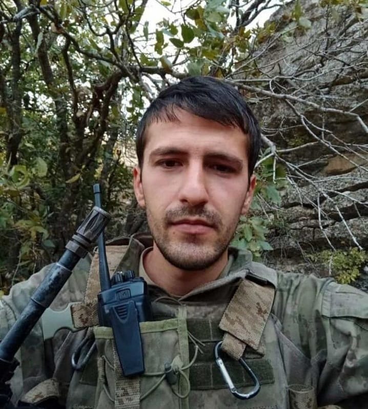 Pençe-Kilit Operasyonu bölgesinde şehit olan askerimiz Hulusi Elçi’ye Allah’tan rahmet, yaralı askerlerimize acil şifalar diliyorum. Milletimizin başı sağ olsun    Şükrü SARGIN  Zile Belediye Başkanı