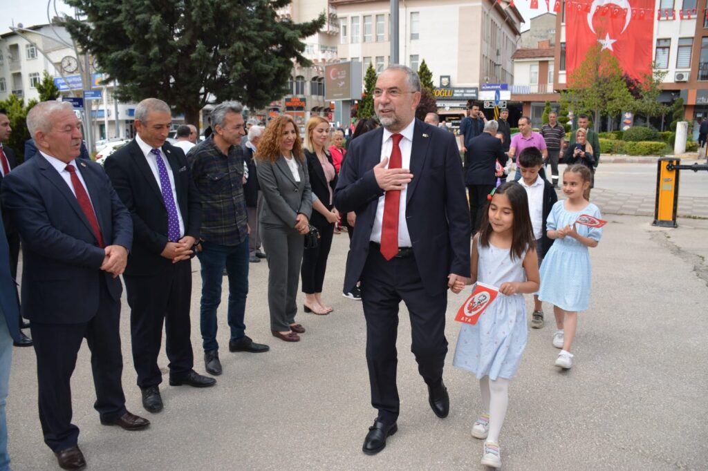 23 Nisan Ulusal Egemenlik ve Çocuk Bayramı ilçemizde coşku ile kutlandı.
