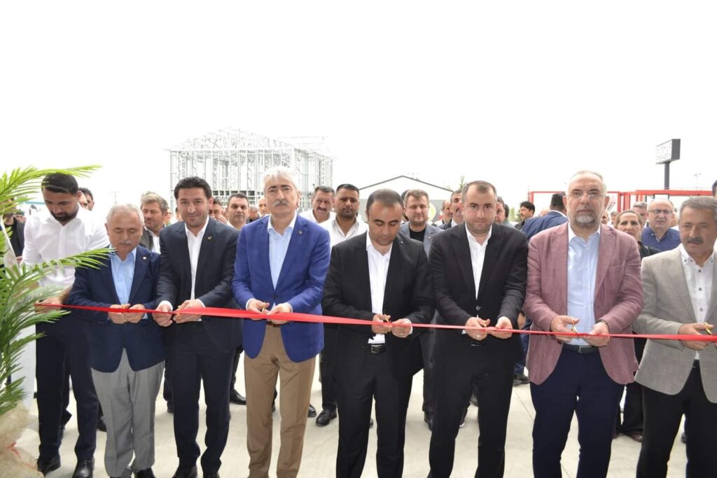 TEMUR PREFABRİK’İN YENİ FABRİKASININ AÇILIŞI YAPILDI