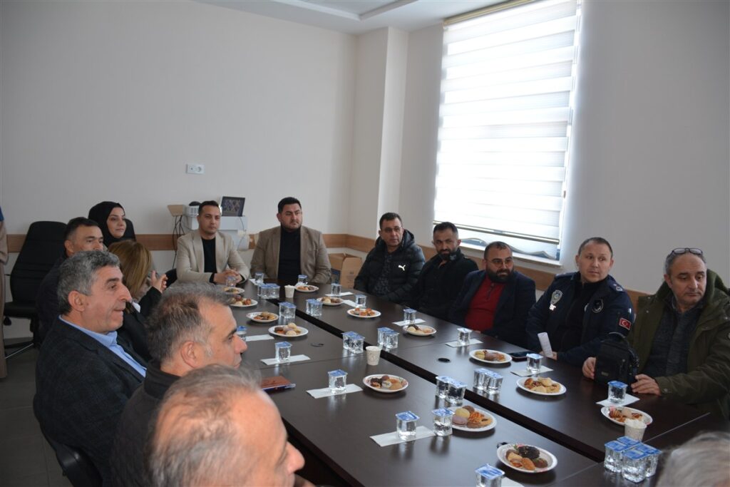 BELEDİYE PERSONELİNE SAĞLIK VE BESLENME EĞİTİMİ!