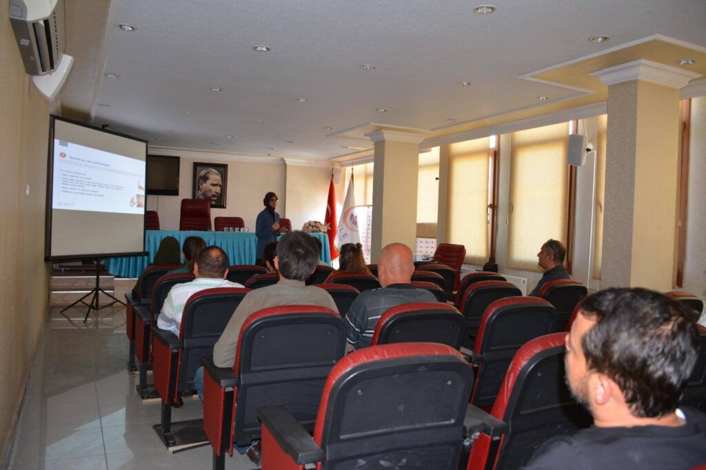 Sağlıklı Kent, Sağlıklı Belediye Zile Belediyesi’nden Personeline Sağlık ve Beslenme Semineri