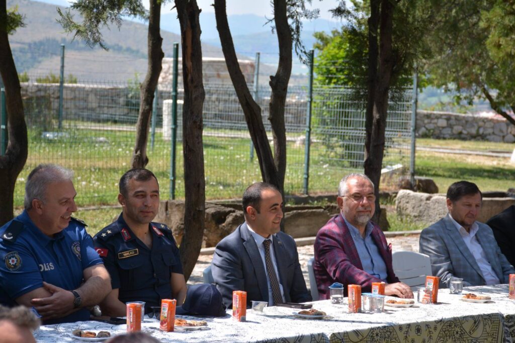 Zile Kalesi’nde Bayramlaşma Töreni Gerçekleştirildi