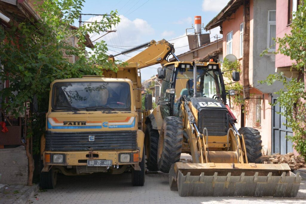 Su Şebeke Çalışmaları Aralıksız Sürüyor