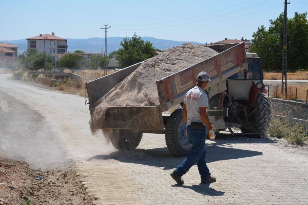 Zile’de Parke Çalışmaları Devam Ediyor