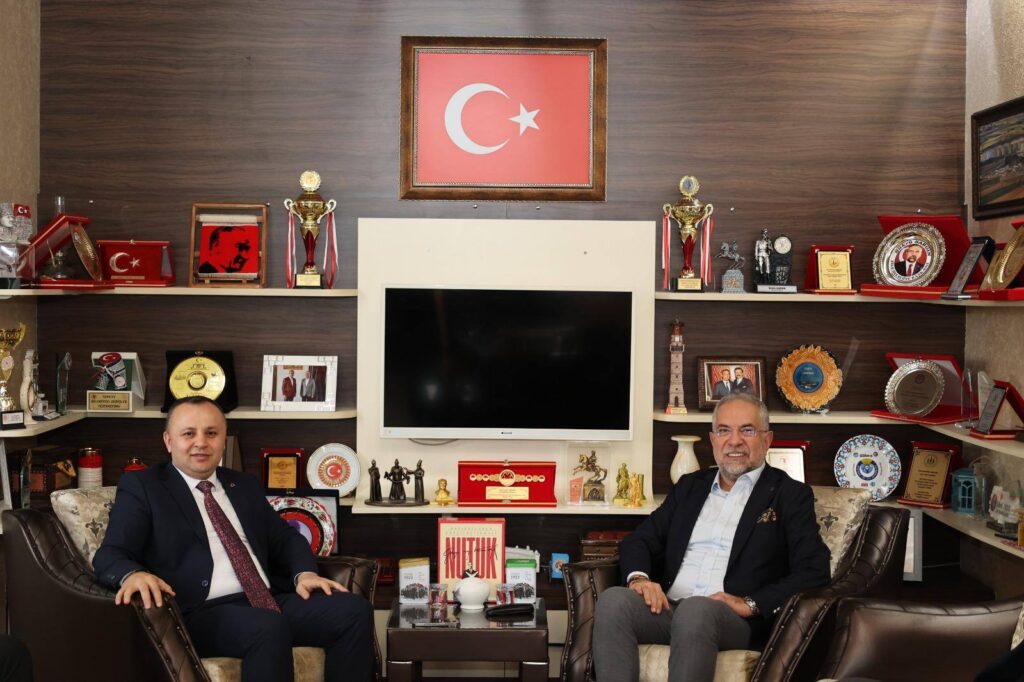 Amasya Belediye Başkanı Av. Turgay Sevindi’den Başkan Sargın’a Ziyaret