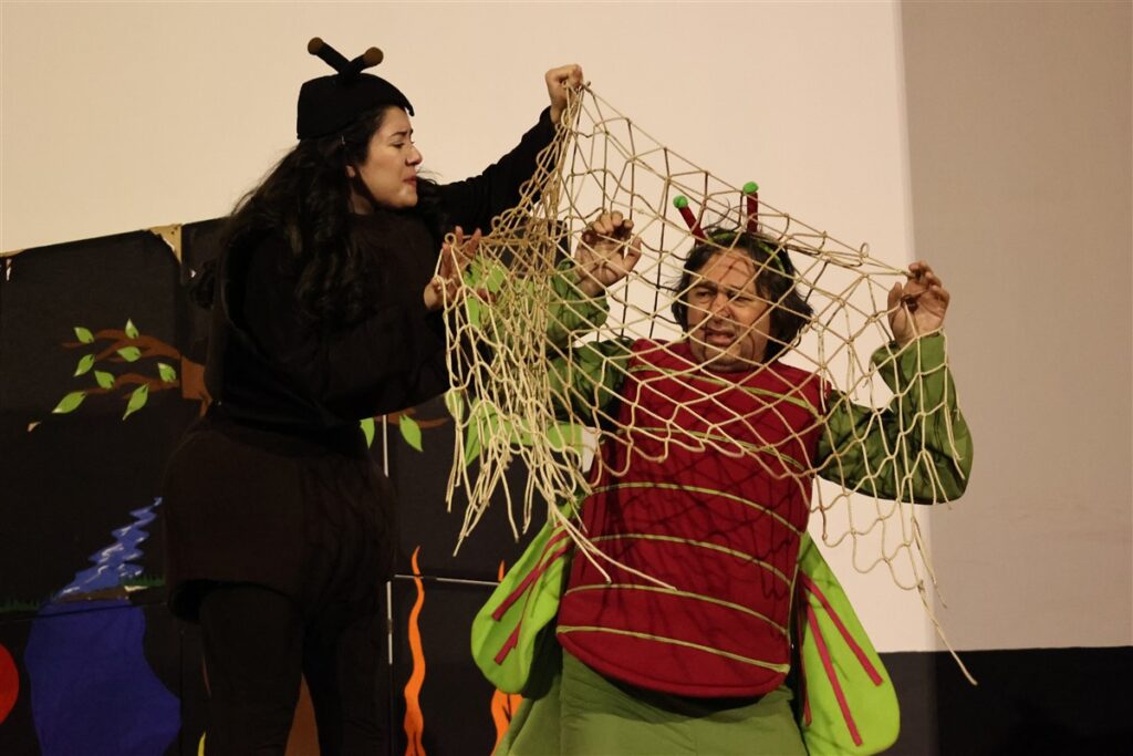 Karne Hediyesine Tatlı Bir Sürpriz