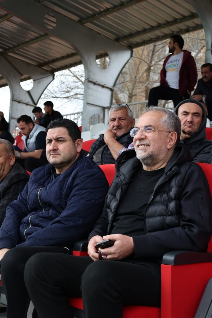 Zile Belediye Spor 2-2 Topçam Spor