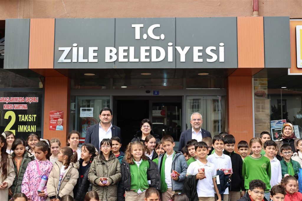 Minik Öğrencilerden Başkan Sargın’a Ziyaret: Enerjimiz Çocuklar!