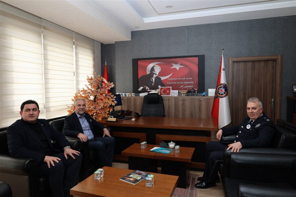 Huzur ve güvenin teminatı kahraman polis teşkilatımızın Polis Haftası’nı kutluyorum.