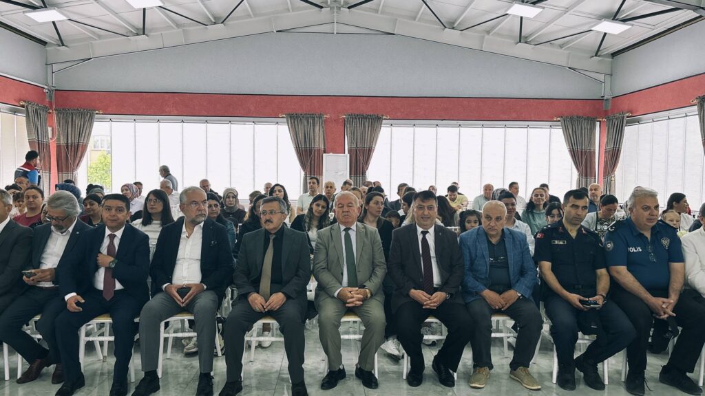 Başkan Sargın, Zile Maarif Şenlikleri Programına Katıldı
