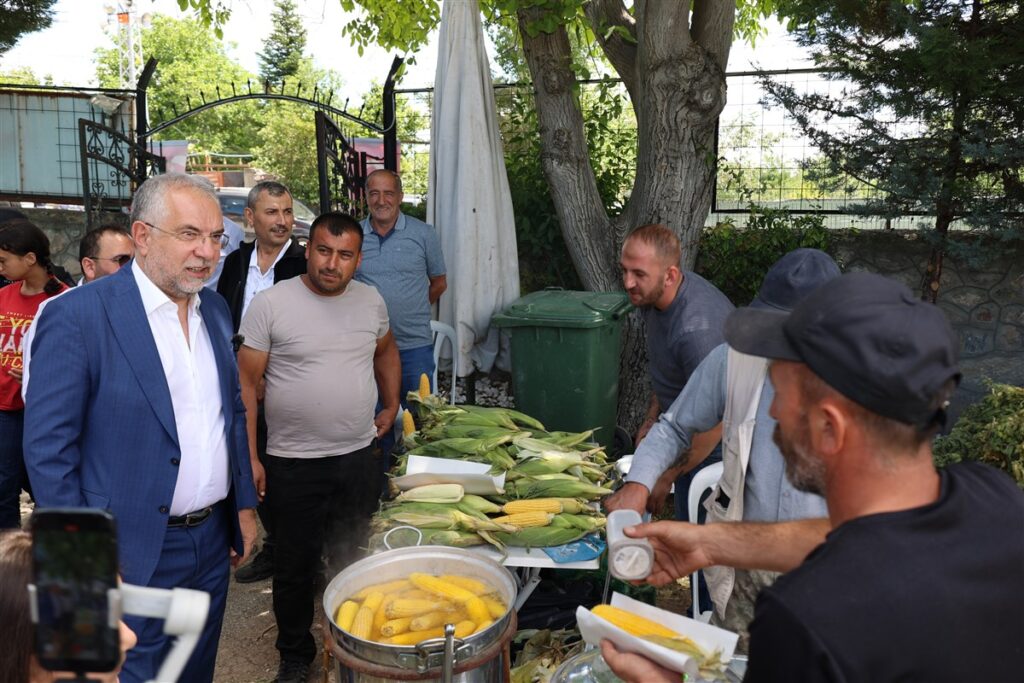 YAZ ŞENLİKLERİ COŞKUYLA GEÇTİ..